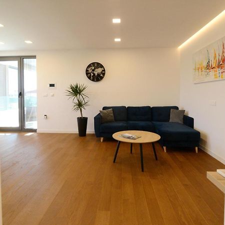 Novi Apartman Beti Blizu Plaze S Besplatnim Parkingom, Puntamika - Zadar Exterior photo