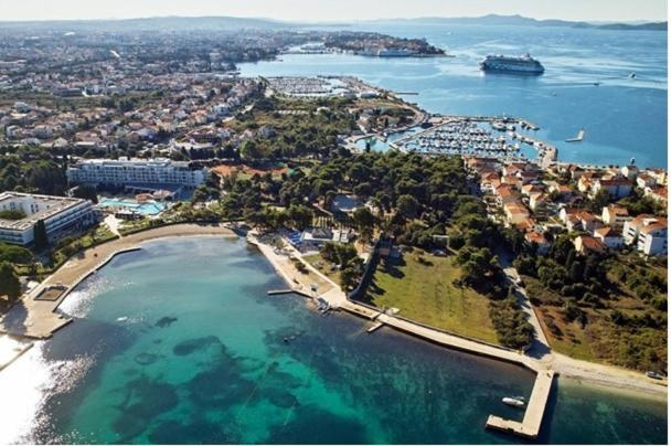 Novi Apartman Beti Blizu Plaze S Besplatnim Parkingom, Puntamika - Zadar Exterior photo